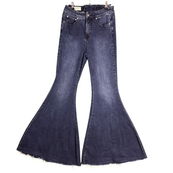 Free People We The Free CRVY Stretch High-Rise Lace-Up Flare Jeans Women’s Sz 27 - Picture 4 of 15